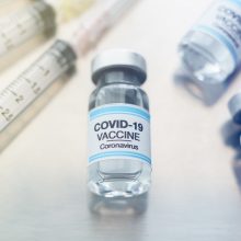SAM: gegužę Lietuva gaus 700 tūkst. COVID-19 vakcinos dozių, birželį – 1 mln.