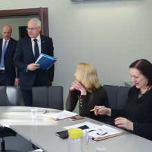 A. Monkevičius žada ketvirtadaliu didinti egzaminų vertintojų algas