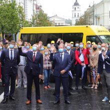 Į mokyklas išlydėti 25 geltonieji autobusiukai