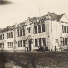 Rusų gimnazijos pastatas 1925 m.