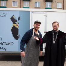 Kelionę per didžiuosius Lietuvos miestus pradeda „Teisingumo kambarys“