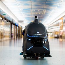 „Megos“ švara rūpinasi vienintelis Baltijos šalyse autonominis robotas
