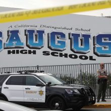 Ligoninėje mirė Kalifornijos mokyklos šaulys