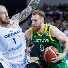 Karčios pabaigtuvės: Lietuvai pirmąją nesėkmę atrankoje išrašė Čekijos krepšininkai