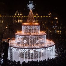 J. Statkevičius apie Vilniaus kalėdinę eglę rėžė tiesiai: pakvipo apgaule!