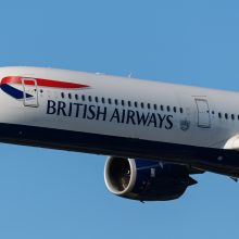 „British Airways“ atnaujins skrydžius į Rygą spalio pabaigoje 