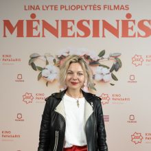 L. L. Plioplytė į Lietuvą sugrįžo su nauju kūriniu – įvyko filmo „Mėnesinės“ premjera 