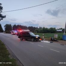 Vilniaus rajone per automobilio ir motociklo avariją nukentėjo motociklininkas