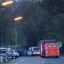 Vokietijoje sprogimai kliudė Dortmundo „Borussia“ autobusą, sužeistas žaidėjas