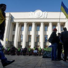 Prie Ukrainos parlamento sulaikytas ginkluotas vyras 