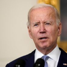 J. Bidenas pažadėjo padaryti viską, kad išlaisvintų „Hamas“ įkaitais laikomus amerikiečius