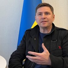 M. Podoliakas: E. Macrono svarstymai apie karių dislokavimą Ukrainoje yra geras ženklas