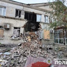 Rusams smogus Pokrovskui Ukrainos Donecko srityje žuvo 1, sužeisti 24 žmonės