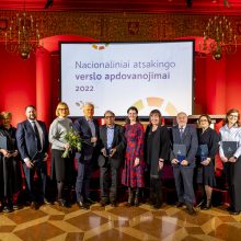 Vilniuje socialiai atsakingiausioms šalies įmonėms įteikti apdovanojimai