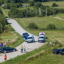 Vilniaus rajone susidūrus automobiliams žuvo vieno jų vairuotojas, sužeista keleivė