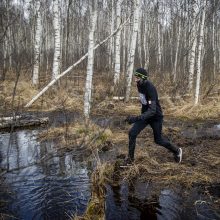 Unikaliose nuotykių lenktynėse „Aplink Rėkyvos ežerą“ nukarūnuotas ilgametis čempionas