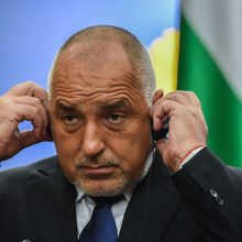 Bulgarijos premjeras pasisiūlė atsistatydinti, kad išgelbėtų koaliciją