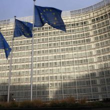 Europos Parlamentas pritarė draudimui finansuoti politinę reklamą iš užsienio