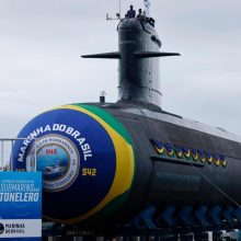 E. Macronas: Prancūzija padės Brazilijai kurti atominius povandeninius laivus