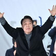 Pietų Korėjos prezidentu išrinktas Yoon Suk-yeolas 