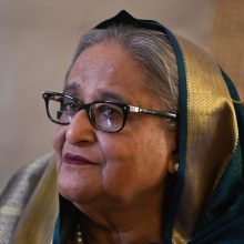 Bangladeše protestuotojai reikalauja premjerės atsistatydinimo