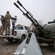Didėjant nuostoliams, ukrainiečiai įnirtingai diskutuoja dėl karo prievolės ateities