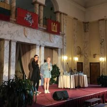 Netikėtas duetas: I. Zasimauskaitė ir P. Valentaitė atliko „eurovizinį“ kūrinį