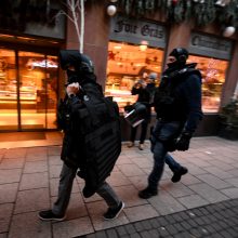 Strasbūro šaudynių įtariamasis tebėra laisvėje