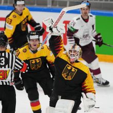 Latviai pralaimėjo lemtingą mūšį, Kanada įspruko į atkrintamąsias