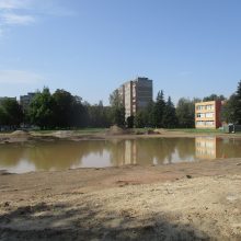 Praūžusi liūtis sustabdė M. Mažvydo progimnazijos stadiono rekonstrukcijos darbus