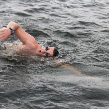Tradiciniame plaukimo maratone – prizai ne tik greičiausiems