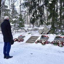 Latvija paminėjo 30-ąsias kruvino sovietų puolimo metines
