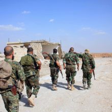 Rusijos aviacijos palaikoma Sirijos armija pradėjo puolimą netoli Alepo