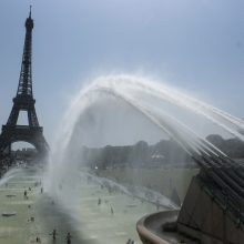 Paryžiuje pasiektas karščio rekordas – 42,4 laipsnio