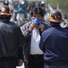 Buvęs Bolivijos prezidentas E. Moralesas grįžo į gimtąją šalį
