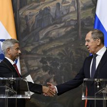 Rusija ir Indija planuoja glaudžiau bendradarbiauti ginkluotės srityje