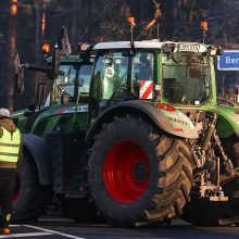 Apklausa: beveik pusė vokiečių palaiko ūkininkų protestus