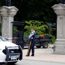 Netoli Kanados premjero rezidencijos sulaikytas ginkluotas vyras