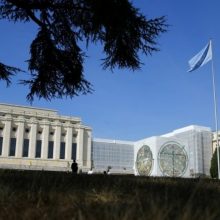 Dėl pranešimo apie įsibrovėlį trumpam uždarytas JT kompleksas Ženevoje