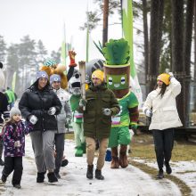 Druskininkuose atidarytas jubiliejinis „LTeam žiemos festivalis 2023“: olimpiečiai įžiebė ugnį