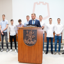 R. Šimašius sveikino Eurolygos čempionais tapusį „Lietuvos ryto“ jaunimą