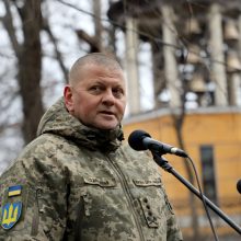 Kyjivas: Ukrainos kariuomenės vado padėjėjams skirtoje patalpoje rasta pasiklausymo įranga