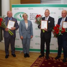 Švietimo ministrė garbės ženklu apdovanojo K. Platelį, P. Žiliuką ir P. Gudyną