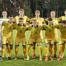 Septynių minučių atkarpa jauniesiems Lietuvos futbolininkams lėmė triuškinamą nesėkmę