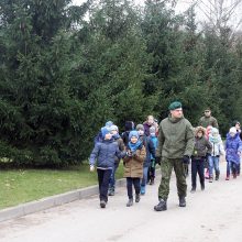 Neeilinė diena Kaune: mokyklą išmainė į karinį dalinį