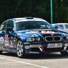 Prie 1006 km lenktynių starto linijos – 38 komandos