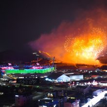 Vyksta žiemos olimpiados uždarymo ceremonija