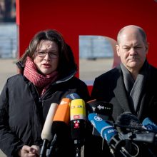Vokietijoje SPD patvirtino koaliciją su A. Merkel