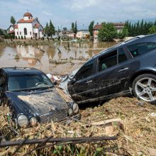 Makedonijoje galinga audra pražudė mažiausiai 20 žmonių