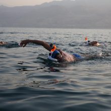 Dėl gamtosaugos idėjos 30 žmonių ryžosi perplaukti Negyvąją jūrą